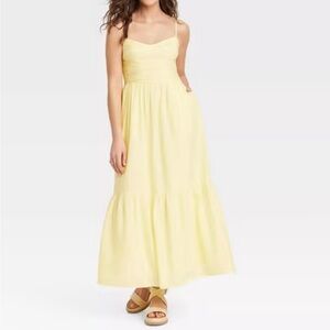 Elegant Yellow Maxi Dress